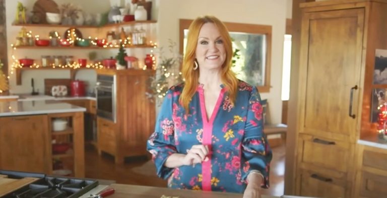 Ree Drummond from The Pioneer Woman, The Food Network, sourced from YouTube