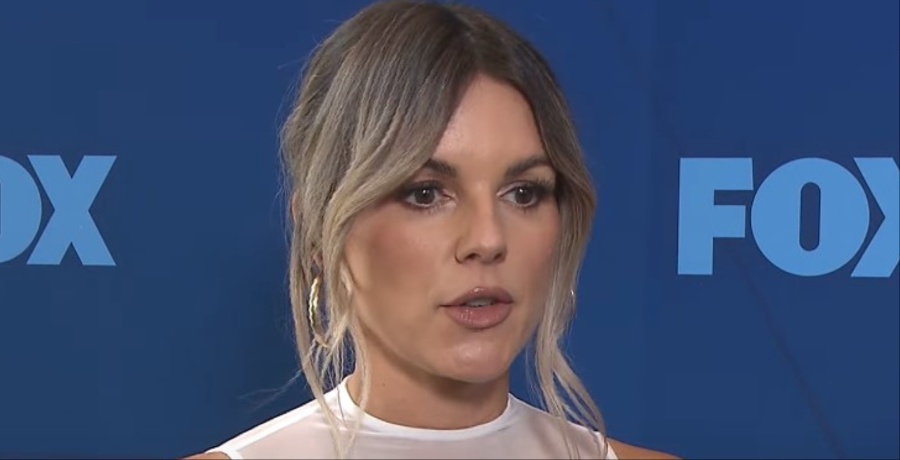 Ali Fedotowsky-Manno via Youtube