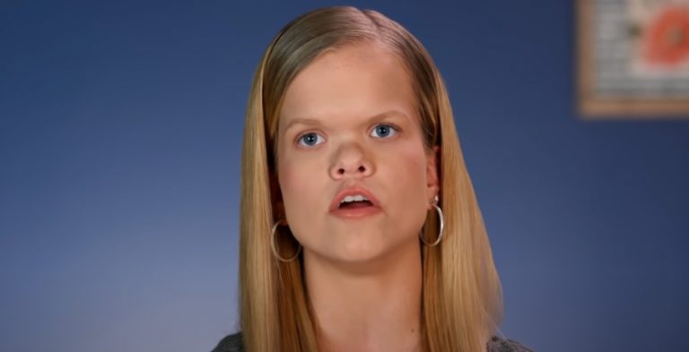 Anna of '7 Little Johnstons' - YouTube