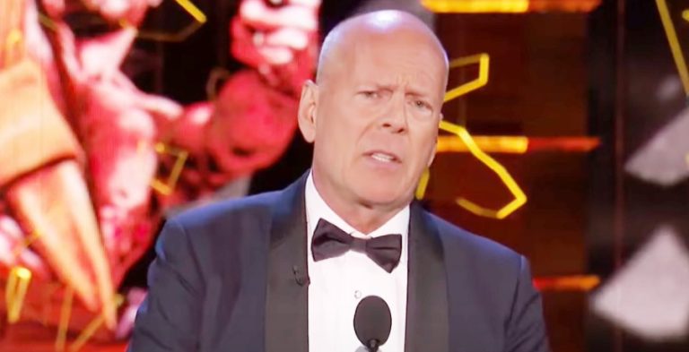 Bruce Willis - YouTube