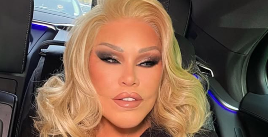 Jocelyn Wildenstein - Instagram