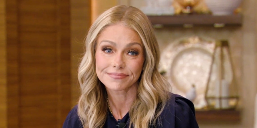 Kelly Ripa was overcome with sadness on air as she debates the inevitable for her little dog. - Live With Kelly And Mark