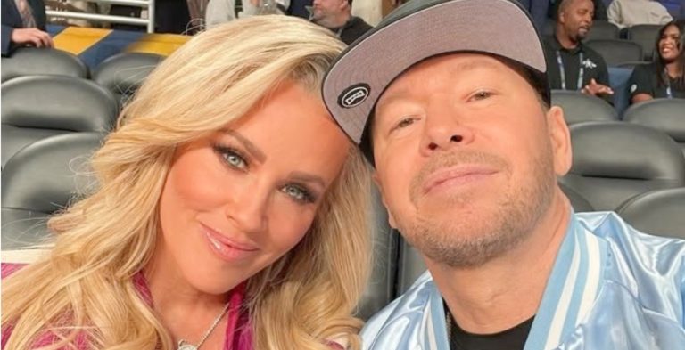 Donnie Wahlberg and Jenny McCarthy from Instagram