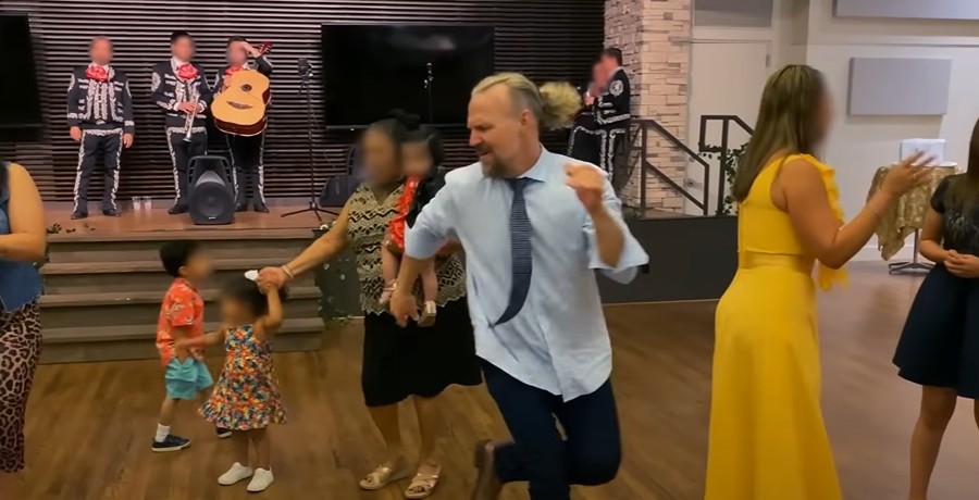 Kody Brown dancing at a wedding, Sister Wives, TLC, sourced from YouTube