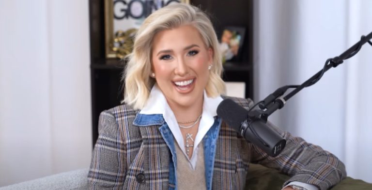 Savannah Chrisley-YouTube