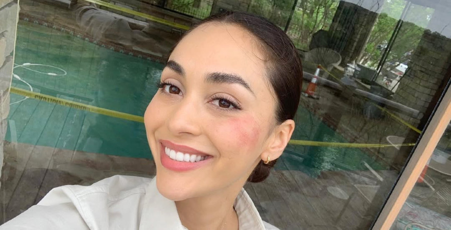 'General Hospital' alum Lindsey Morgan/Credit: Instagram