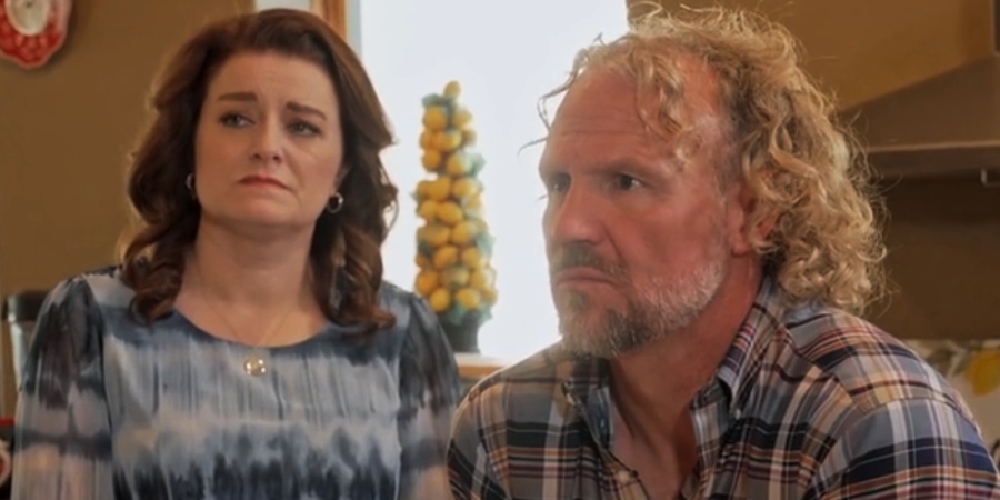 Some fans think Robyn and Kody Brown's reactions to Aurora was like a Lifetime movie. - Sister Wives