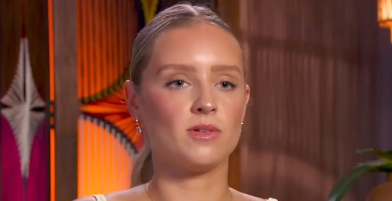 'Bachelor' Daisy Kent/Credit: YouTube
