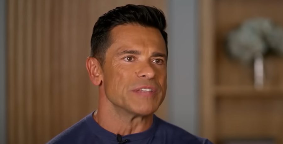 Mark Consuelos - YouTube