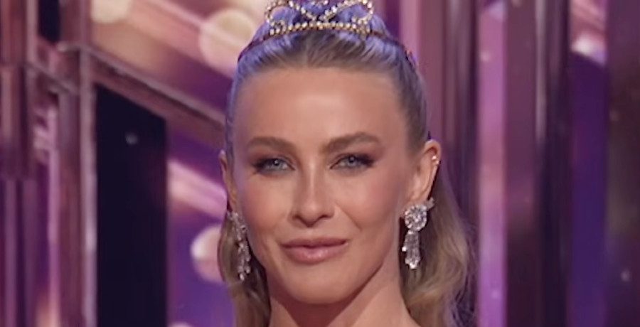 'DWTS' Julianne Hough/Credit: YouTube