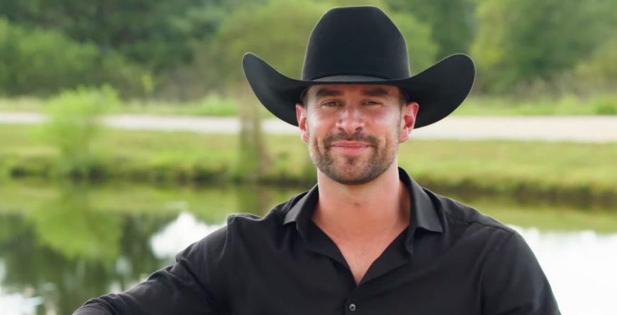 Farmer Wants A Wife: Matt Warren