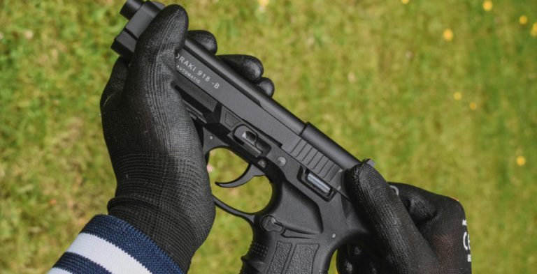 Gun - Pexels