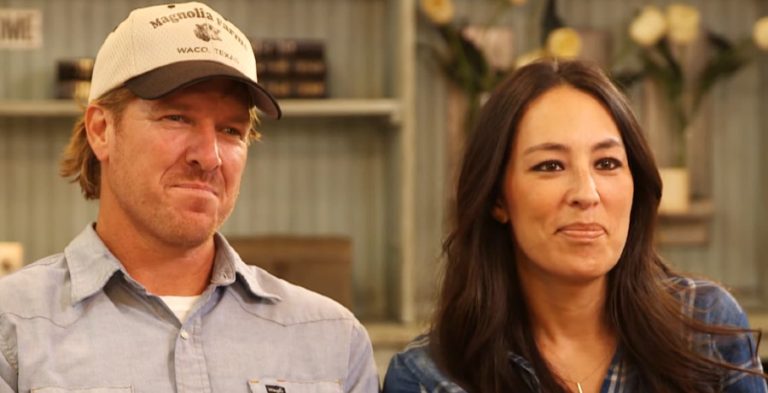 HGTV stars Chip and Joanna Gaines/Credit: YouTube