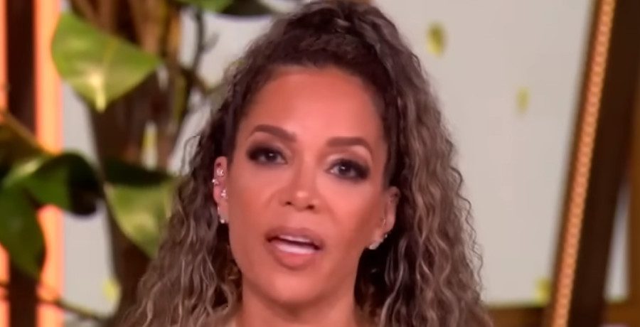‘The View’ Sunny Hostin Ripped For Freaky ‘Spaceship’ Fashion