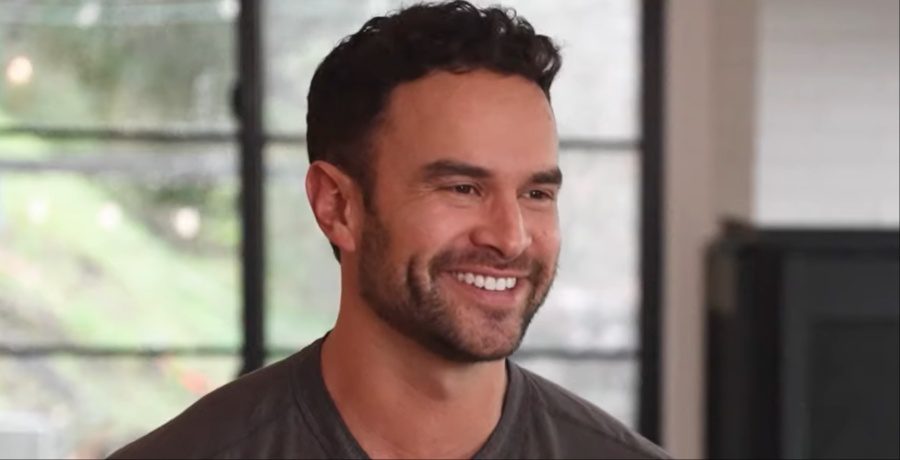 ‘Farmer Wants A Wife’ Matt Warren Shows Off New Girl