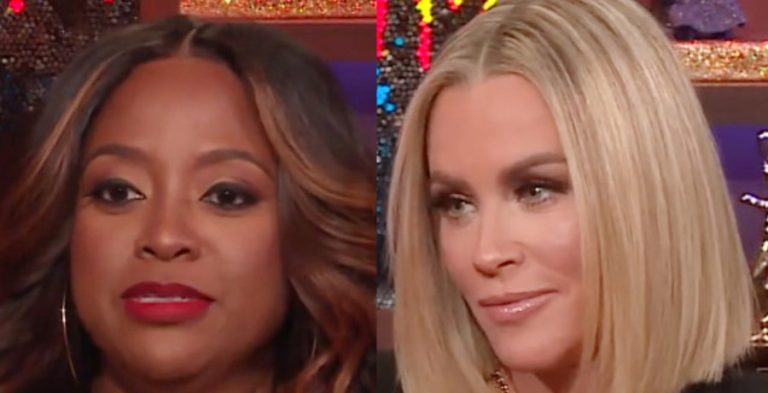 Sherri Shepherd and Jenny McCarthy/Credit: YouTube