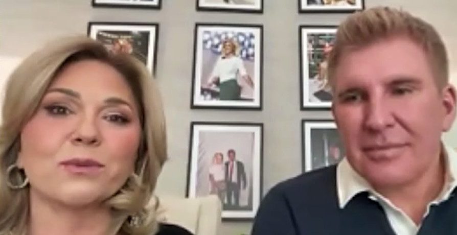 Julie and Todd Chrisley/Credit: YouTube