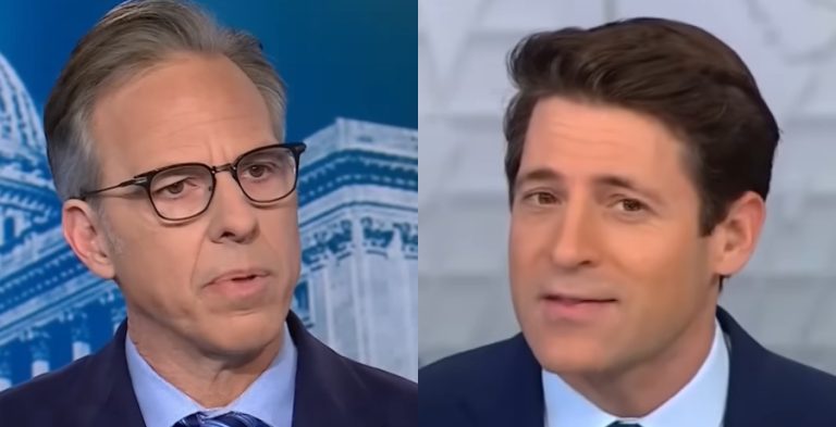 Jake Tapper & Tony Dokoupil - YouTube
