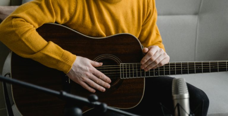 Singer - Pexels
