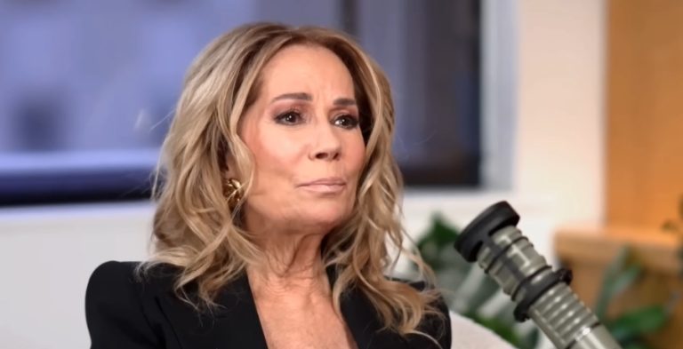 Kathie Lee Gifford - YouTube