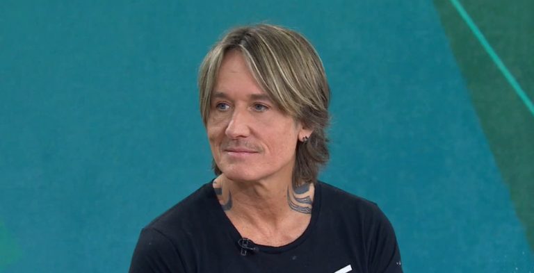 Keith Urban - YouTube