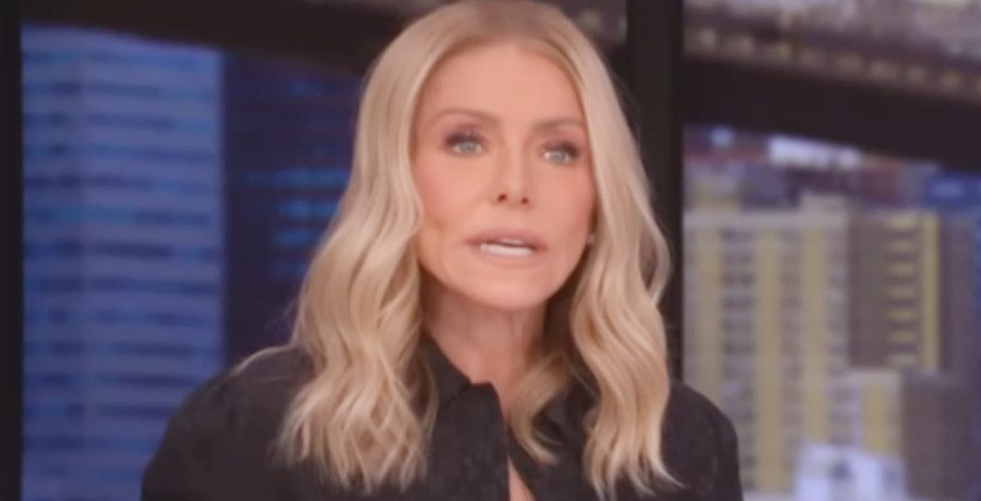 Kelly Ripa/Credit: YouTube