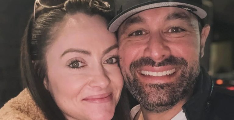 Molly and Jason Mesnick/Credit: Instagram