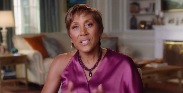 Robin Roberts - YouTube