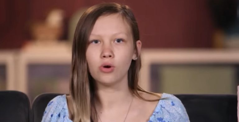 Isabella Leal- Stone- YouTube