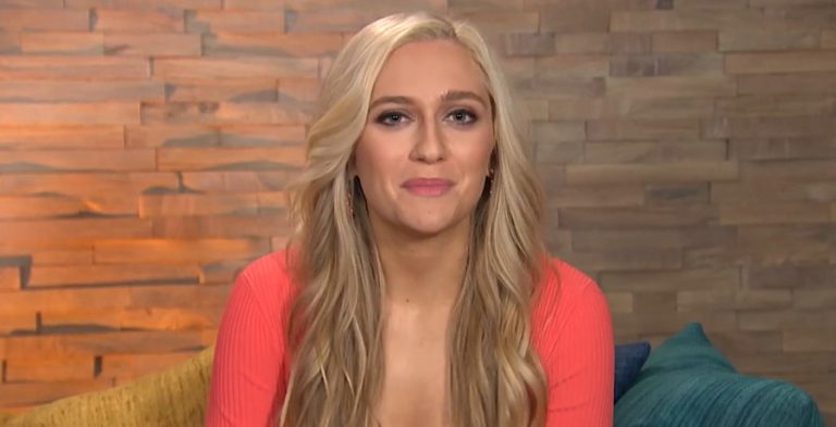 Maggie Sajak- YouTube