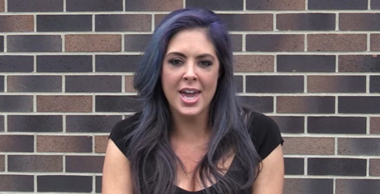 Wrestler Tanea ‘Rebel’ Brooks Tearfully Reveals Terminal ALS Diagnosis