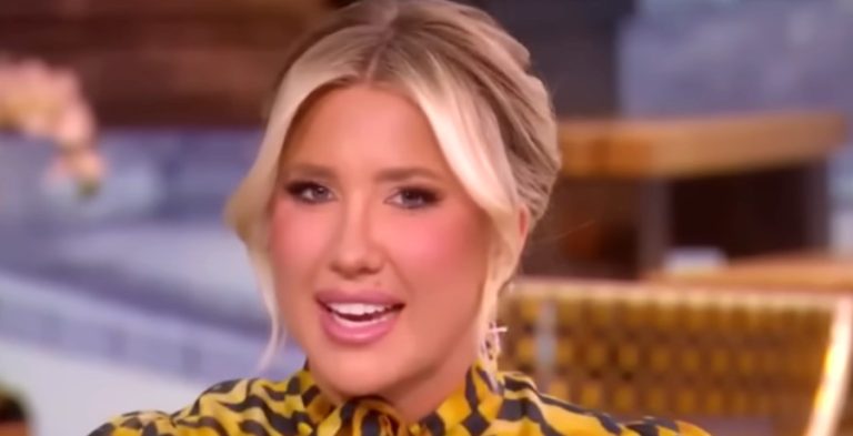 Savannah Chrisley/Credit: YouTube